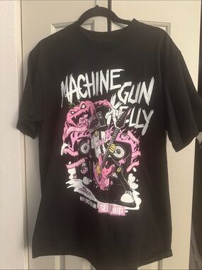 Machine Gun Kelly Graphic Band Tee - Black/Pink
